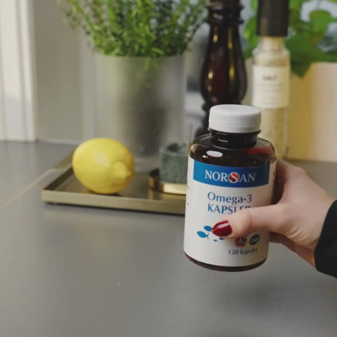 Încărcați videoclipul: NORSAN Omega 3 Total Capsule